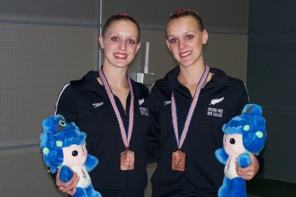 Nina and Lisa Daniels at the Chinese Open